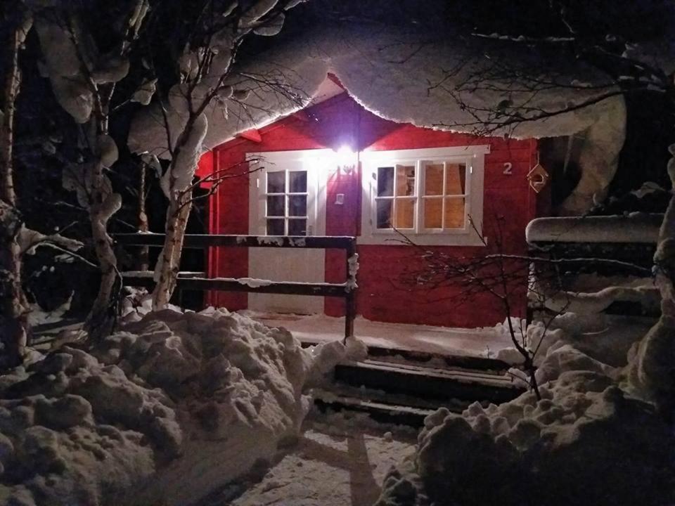 Bakkakot 2 - Cozy Cabins In The Woods Акурейри Экстерьер фото