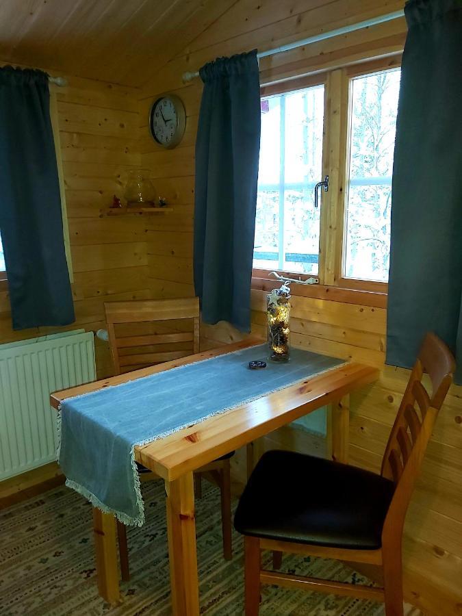 Bakkakot 2 - Cozy Cabins In The Woods Акурейри Экстерьер фото