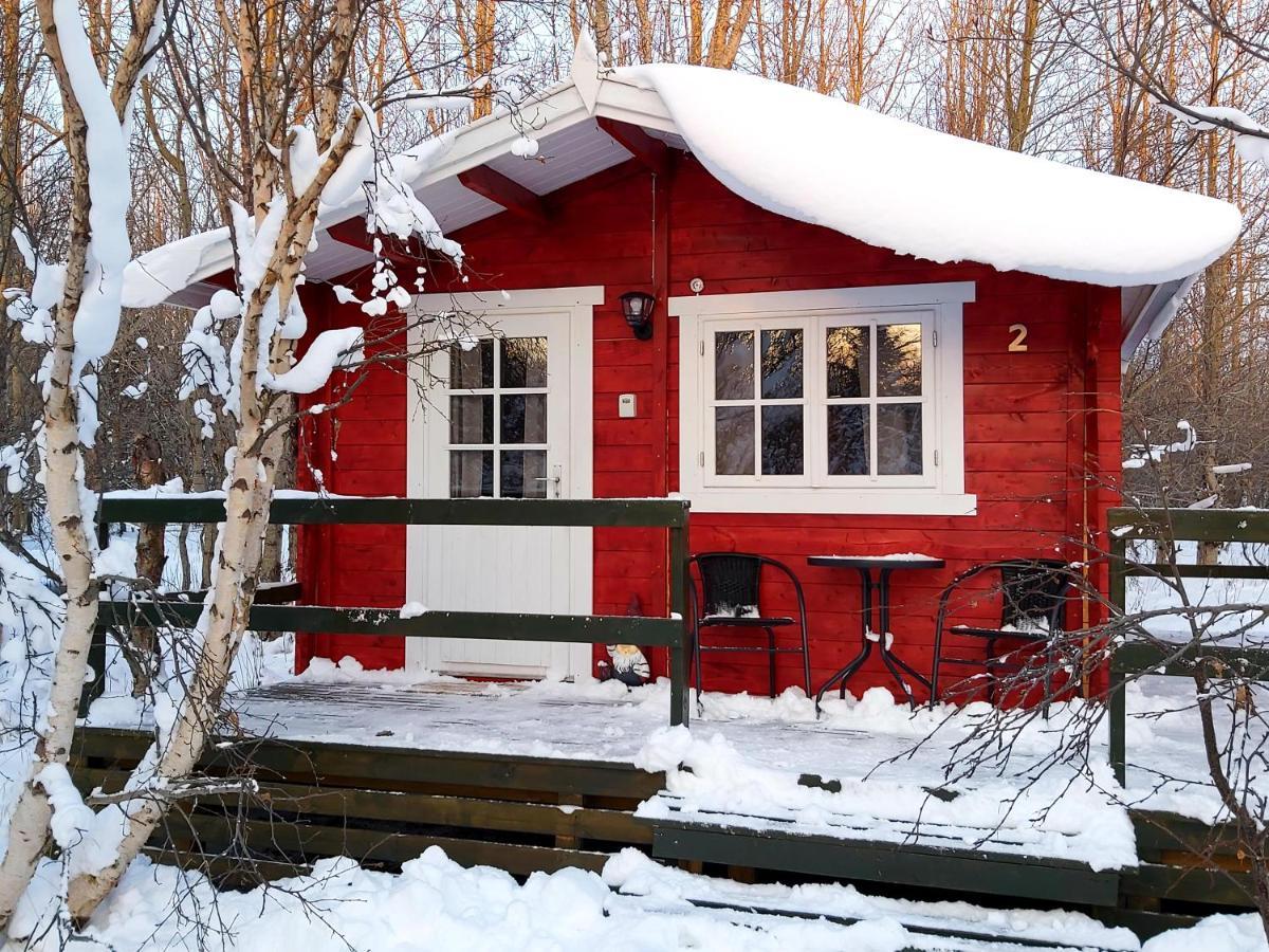 Bakkakot 2 - Cozy Cabins In The Woods Акурейри Экстерьер фото