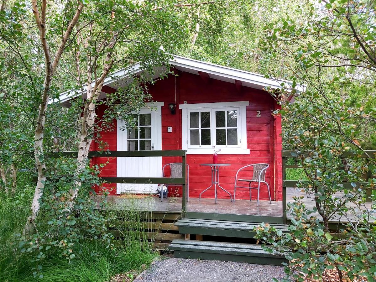 Bakkakot 2 - Cozy Cabins In The Woods Акурейри Экстерьер фото