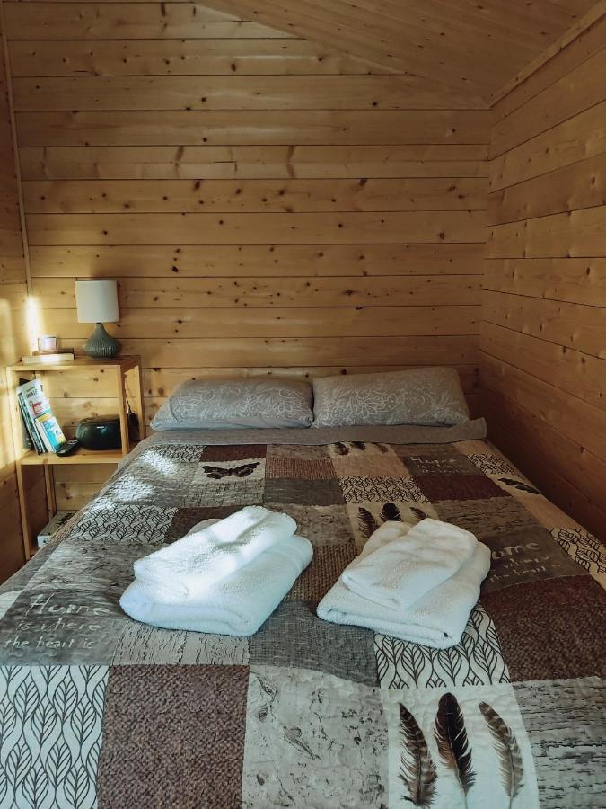 Bakkakot 2 - Cozy Cabins In The Woods Акурейри Экстерьер фото